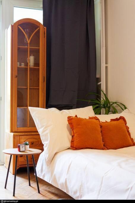 Spacious Retro Flat Close To National Stadium Warschau Exterior foto